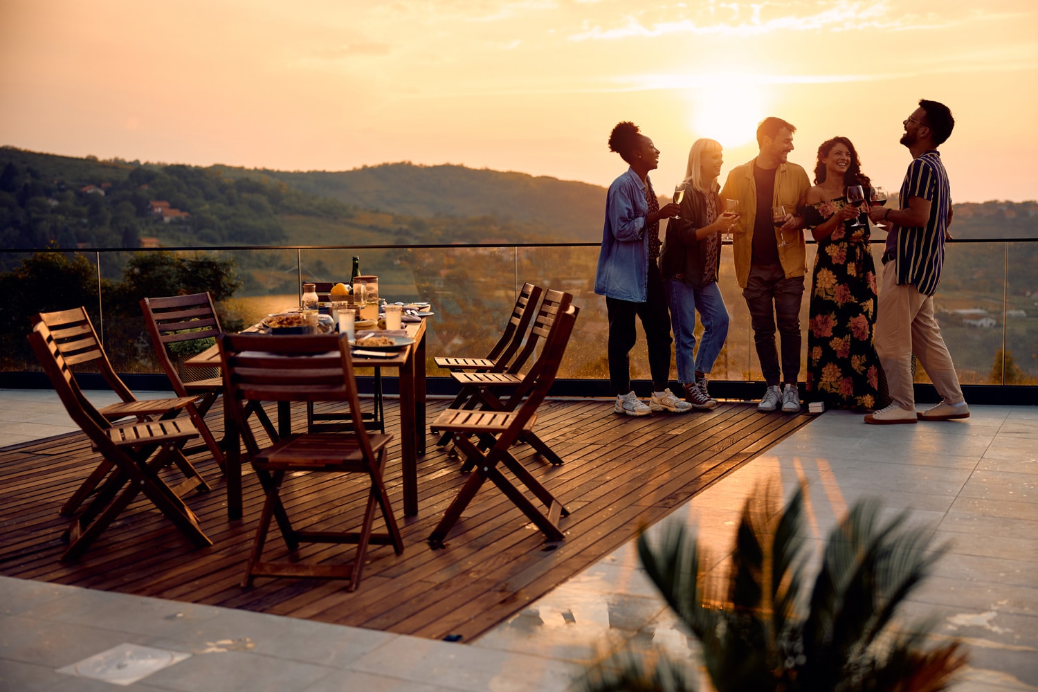 Installateur de terrasse, bardage bois et gazon synthétique