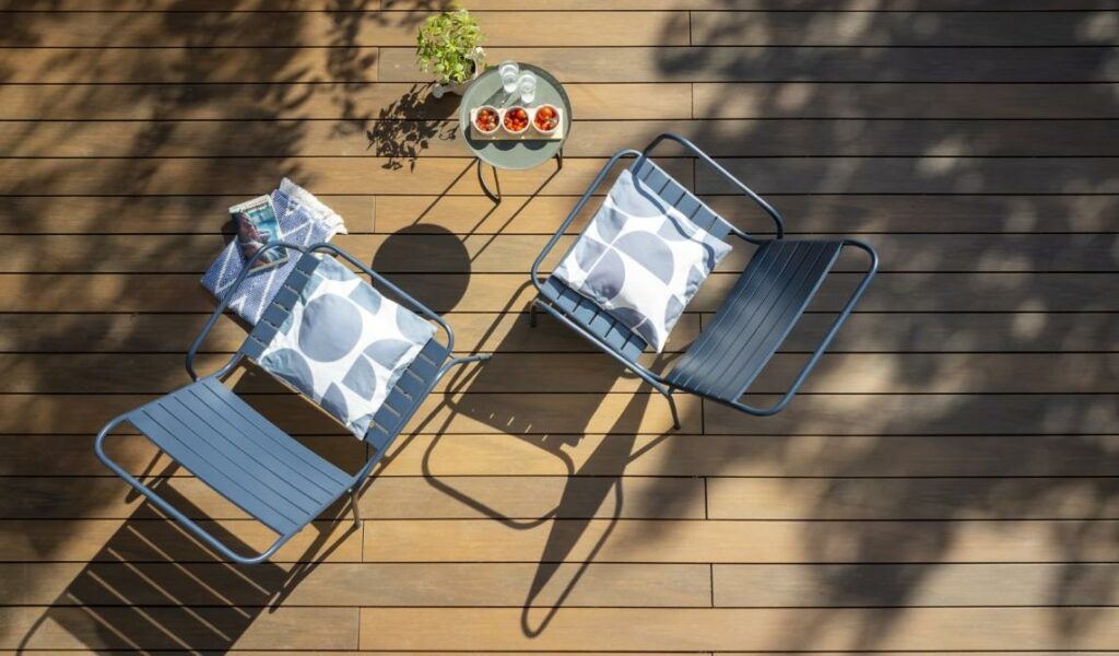 Installateur de terrasse, bardage bois et gazon synthétique